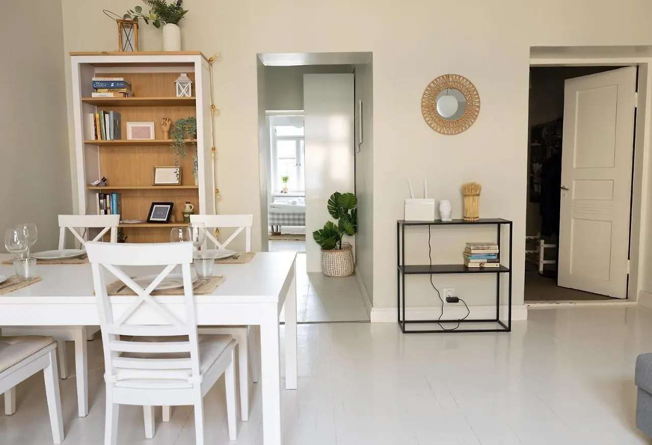 2Ndhomes Bright & Modern 1Br Home In Ullanlinna Helsinki